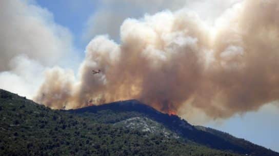 Rhodes Wildfires Prompt Evacuation of 19,000 People Amid Hottest July Weekend in 50 Years
