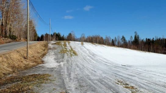 US Ski Industry At Risk of Collapse As Global Warming Accelerates