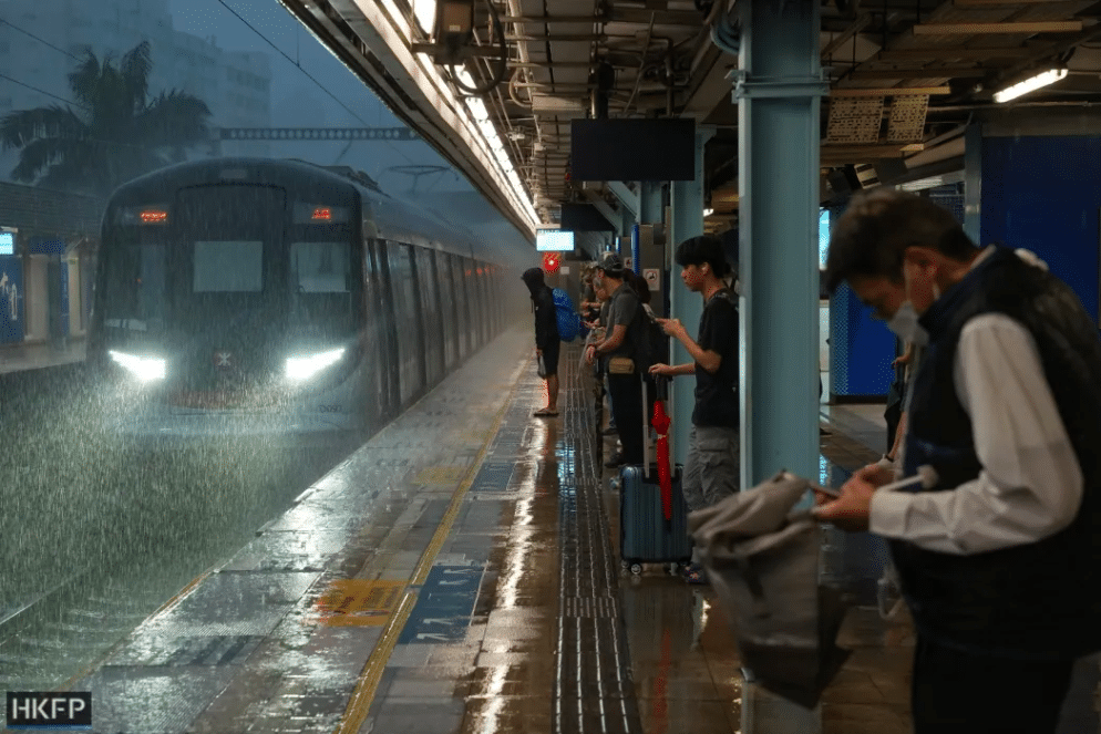 A train pulling into Tai Wai MTR station on Sept. 8, 2023 as a rainstorm hit the city. Photo: Kyle Lam/HKFP.